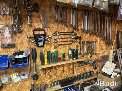 HandVerktyg och maskiner reparation och snickeri