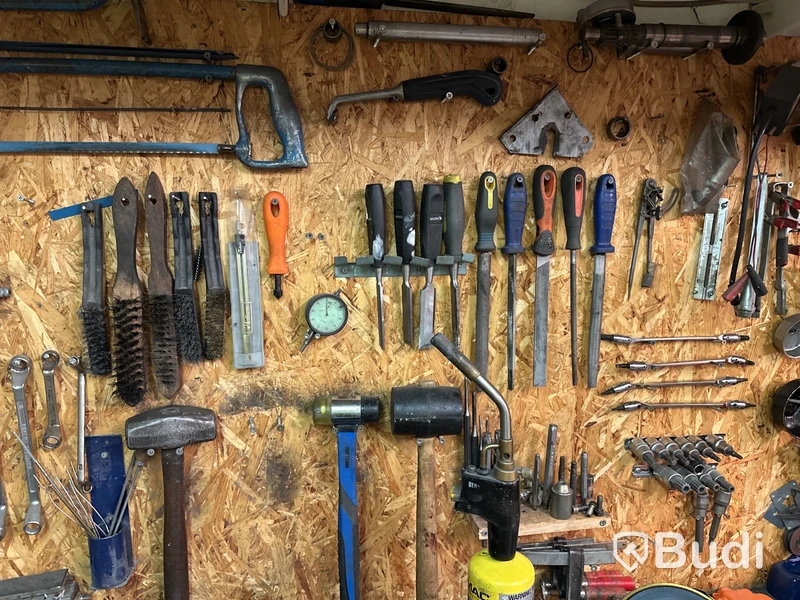 HandVerktyg och maskiner reparation och snickeri