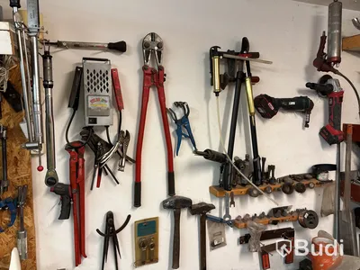 HandVerktyg och maskiner reparation och snickeri