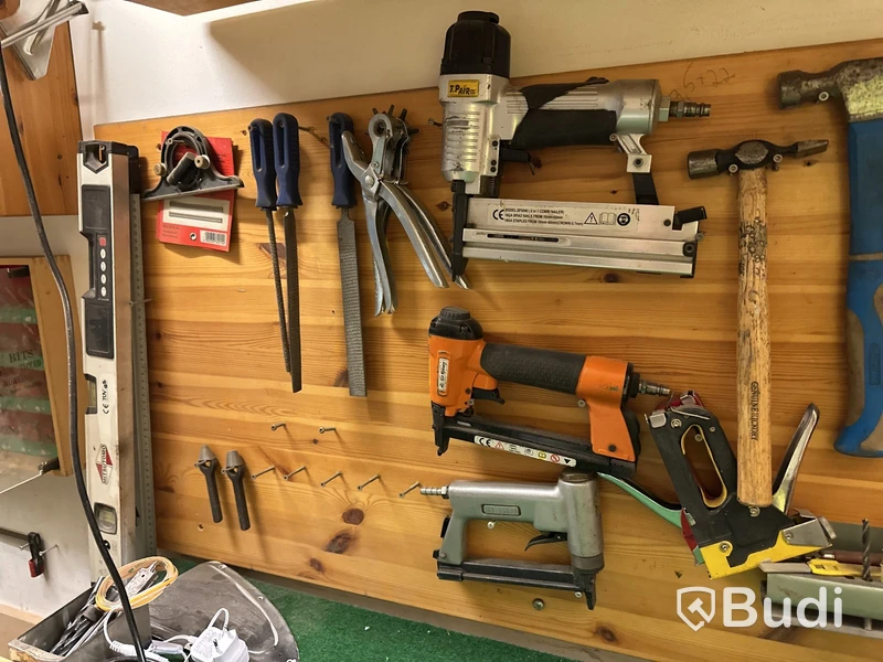 HandVerktyg och maskiner reparation och snickeri