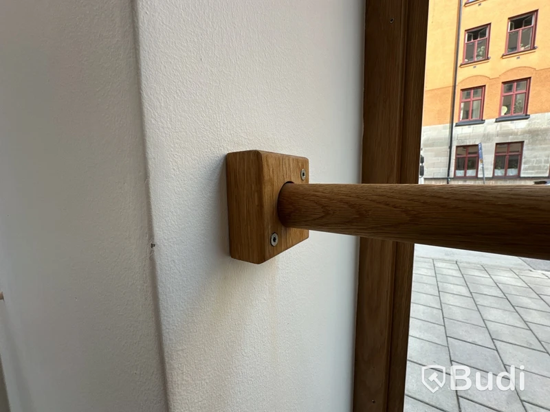 Klädstång inkl. 12 st. galgar