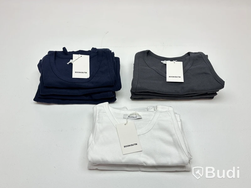 11 st. Linne BoomButik, blandade färger, unisex, stl. XL
