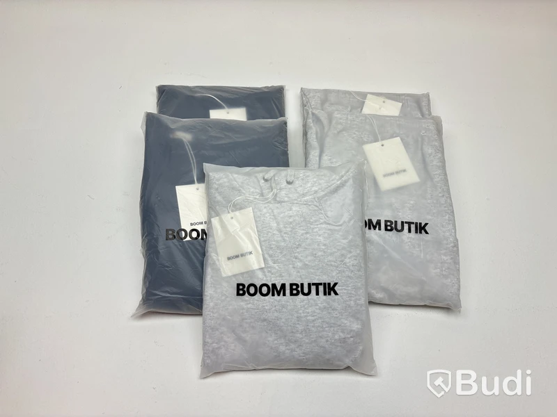 4 st. Byxor samt hoodie BoomButik, unisex, stl. XL