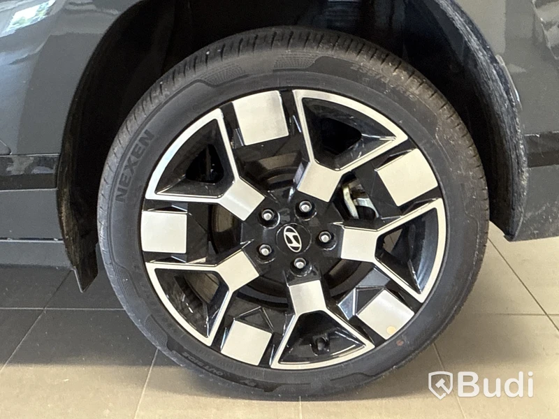 Hyundai Kona Long Range | 850 mil | El | 68,5 kWh | 218 hk | 2024