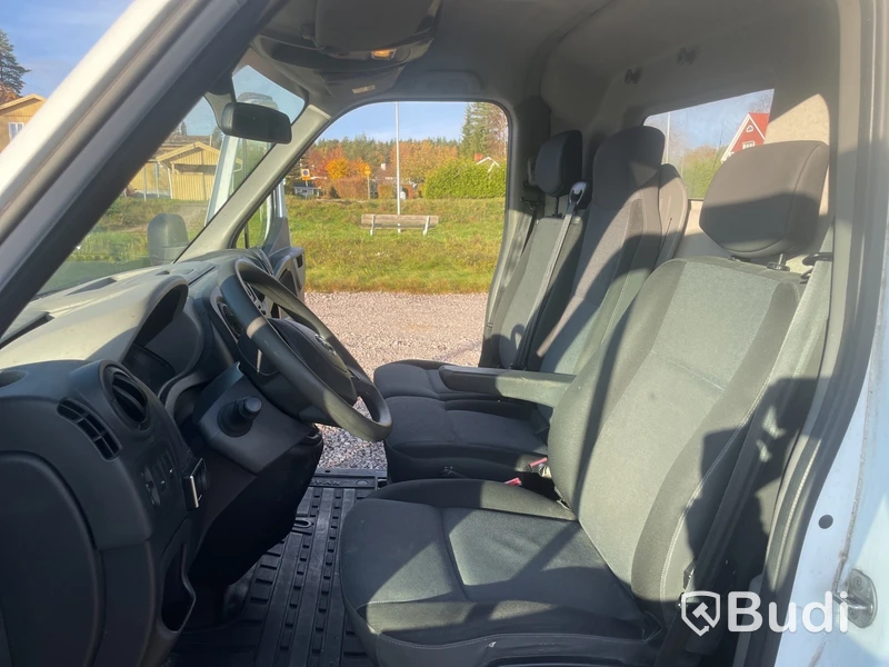 Skåpbil Nissan NV400 -2016, 2.3 dCi Diesel, parkeringsvärmare