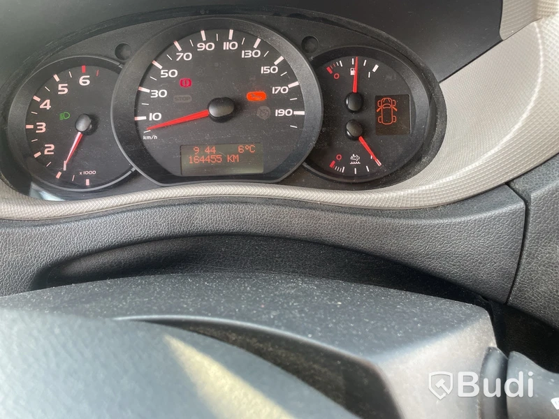 Skåpbil Nissan NV400 -2016, 2.3 dCi Diesel, parkeringsvärmare
