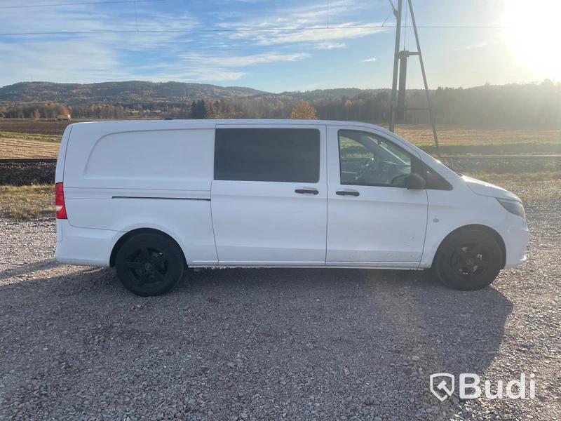 Skåpbil Mercedes Benz Vito -2015, vit, mixto, nya dubbdäck