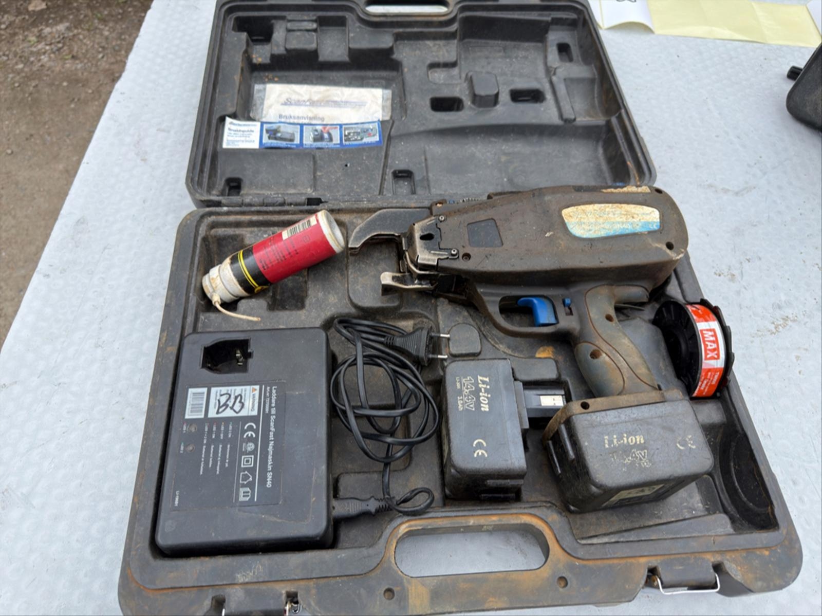 ScanFast SN40 Rebar Tying Machine, 14.4 V