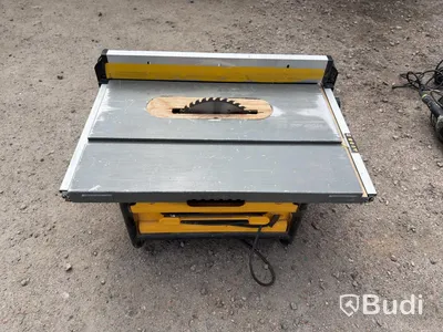 Bordssåg DeWalt DW745-QS