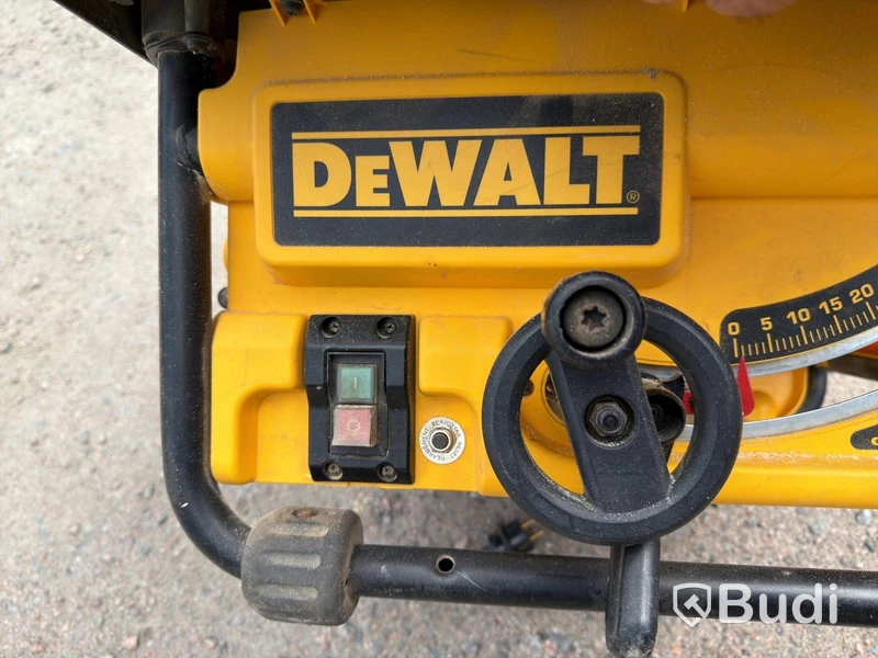 Bordssåg DeWalt DW745-QS