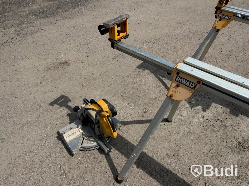 Kap-/gersåg DeWalt, med stativ