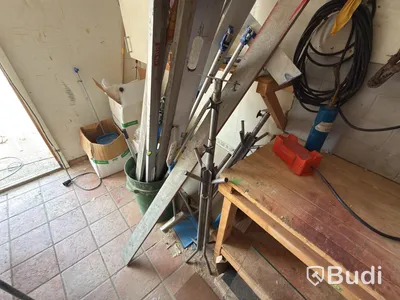 20-foot container with contents