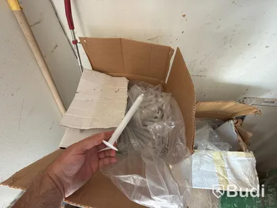 20-fots container med innehåll