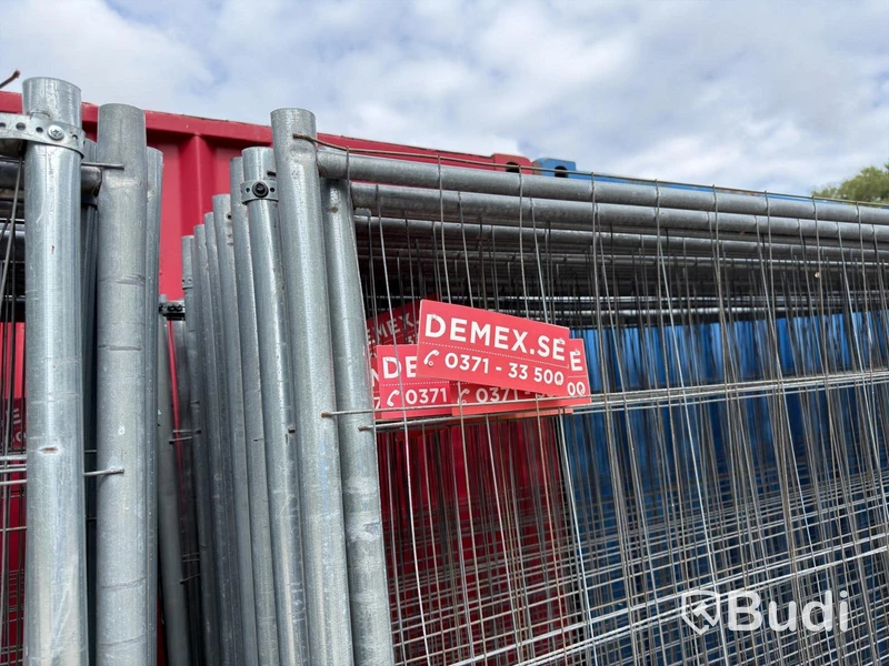 Temporary fencing, approx. 200 linear metres
