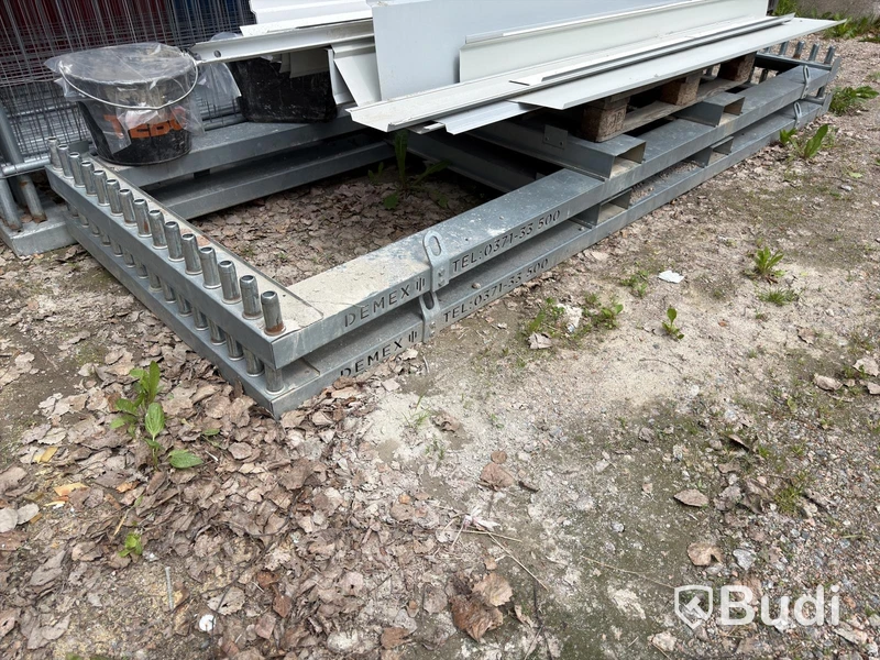 Temporary fencing, approx. 200 linear metres
