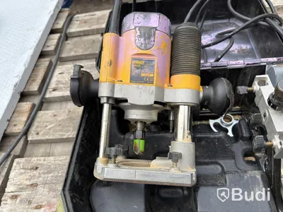 Router DeWalt DW621, 1100 W