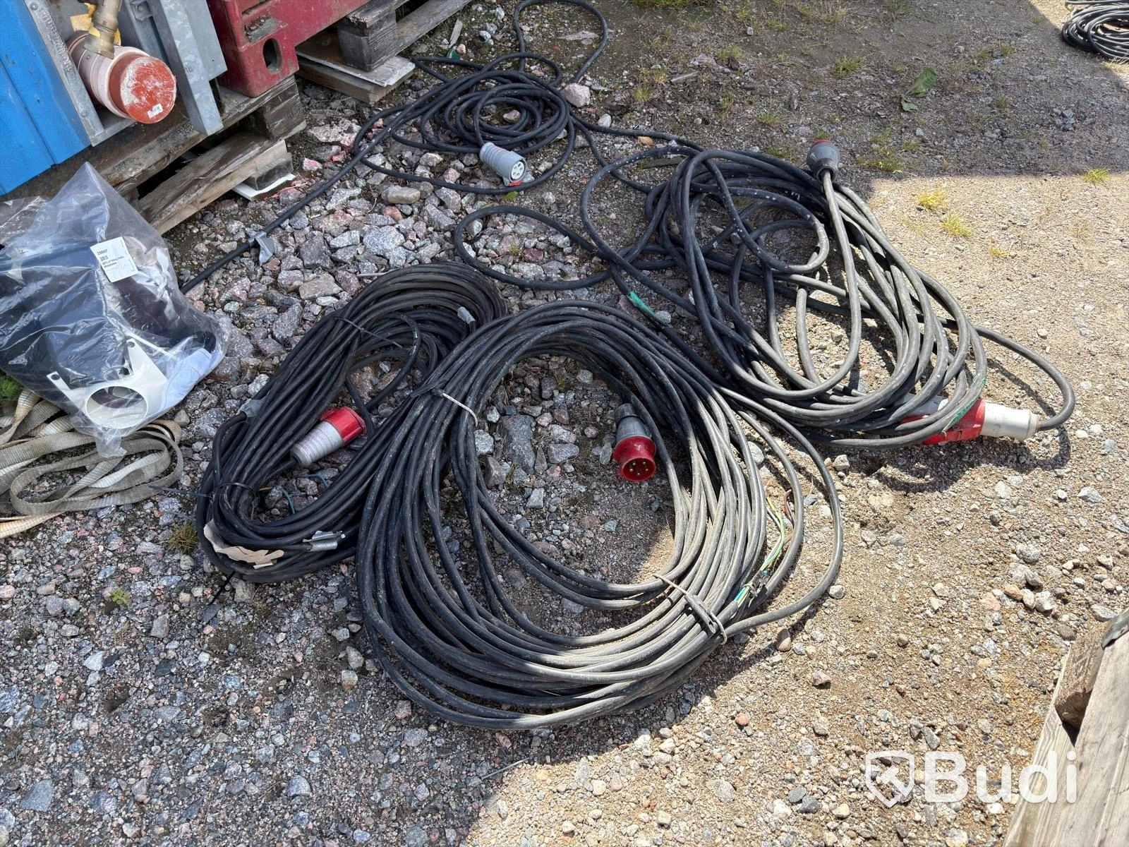 Electrical cables (large lot)