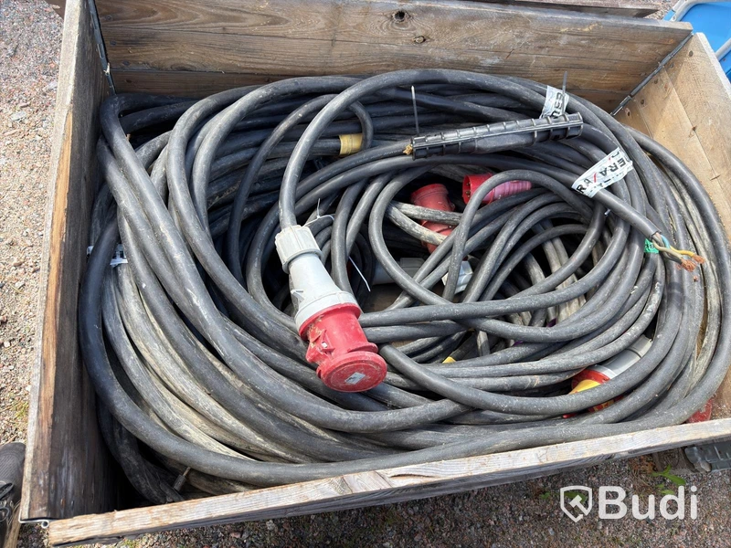 Large lot of electrical cables