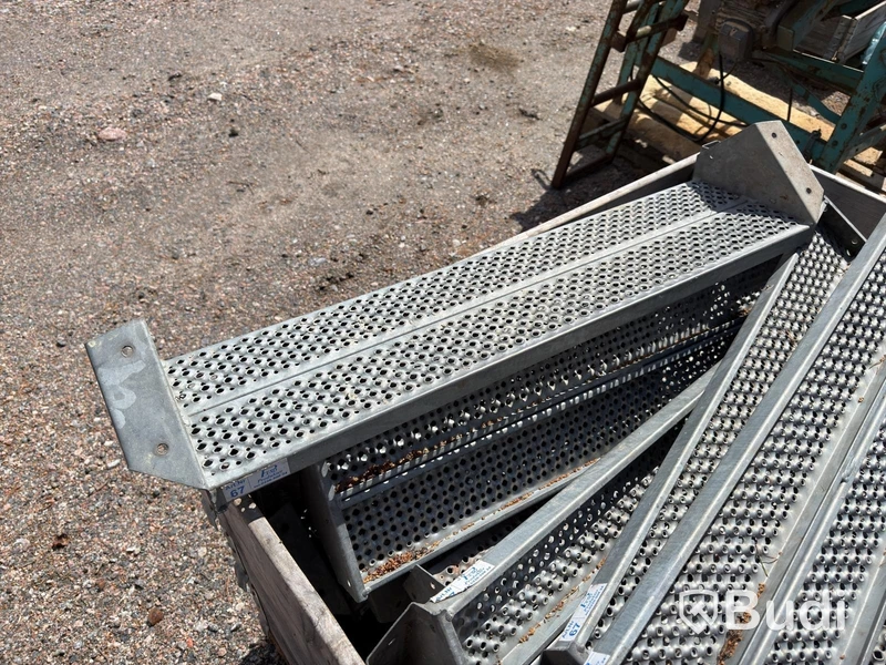 Stair treads 22x900 cm, 21 pcs