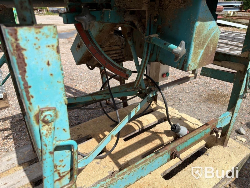 Site saw with roller table
