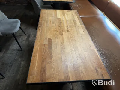 Restaurant seating set, 2 tables, 4 chairs