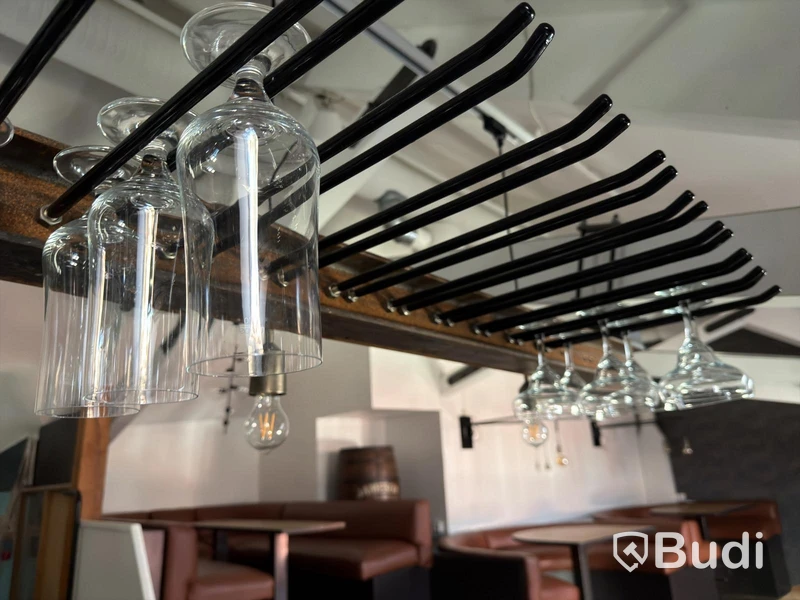 Glassware and bar accessories, lot