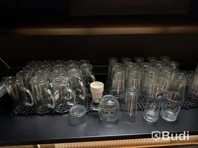 Glassware and bar accessories, lot