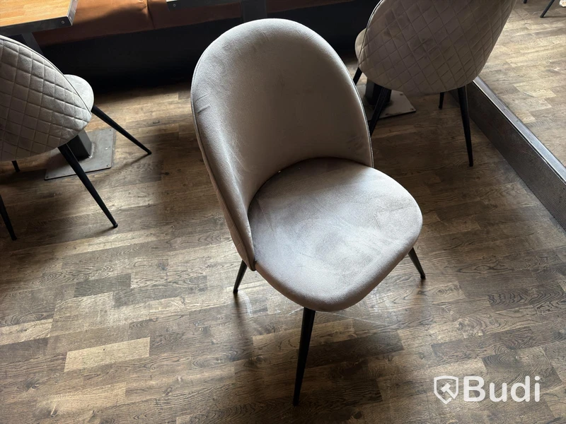Restaurangbord, 2 bord, 4 stolar