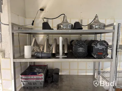Hyllsystem metall, 3 delar