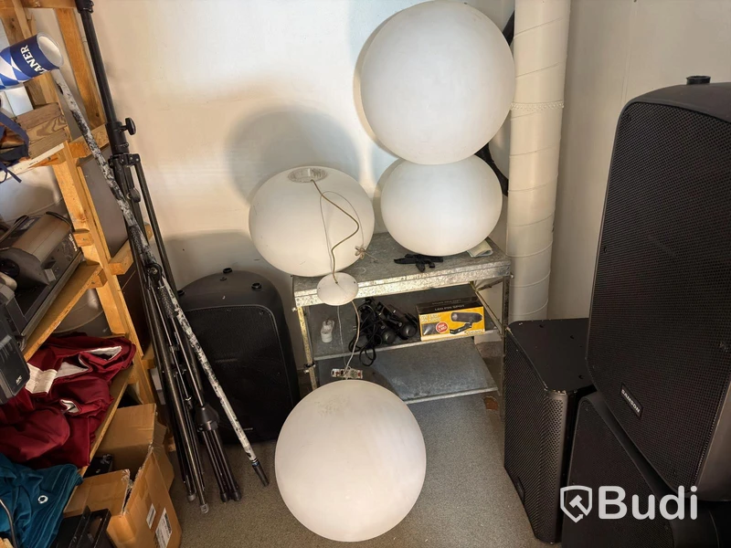 Contents of the storage room