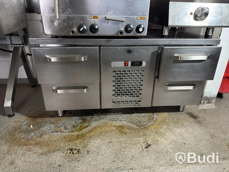Refrigerated counter Restmec VLG 1204,