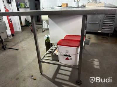 Stainless steel work table
