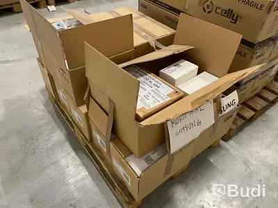 Pall med div mobilskal till olika Samsung mobiler