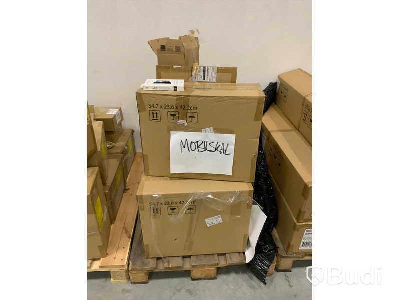 Pall med mobilskal från Key och The Case factory till bl.a Xiaomi MI 9 Lite och Huawei 30 Pro