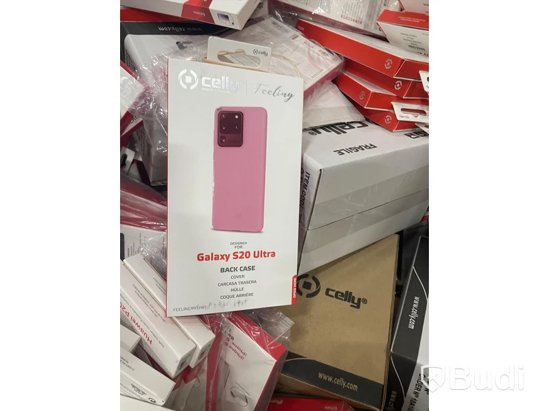 Pall med blandade mobilskal från Celly till S20 Ultra, Iphone m.m.