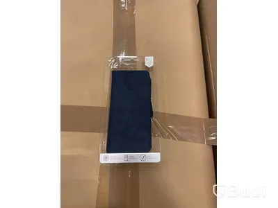 Pall med blandade mobiltillbehör till bl.a Samsung S9. Märke La Vie