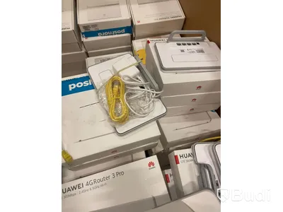 Pall med 4G-modem från Huawei, okänt skick. Modeller B525 och B535, Brutna förpackningar