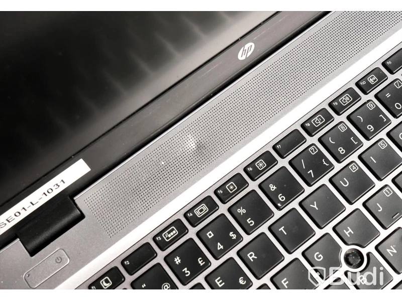 Bärbar dator - HP Elitebook 840 G3, rensad, inget OS, OBS! säljs utan strömkabel, skada på ena hörnet