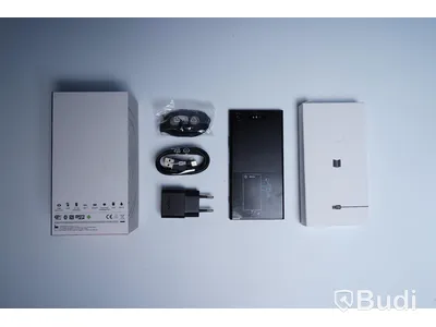 Sony Xperia XZ1 i kartong 64 GB med tillbehör