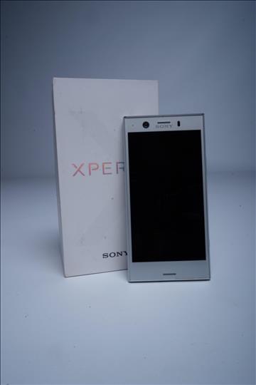 Sony Xperia XZ1 Compact i kartong 32 GB med tillbehör
