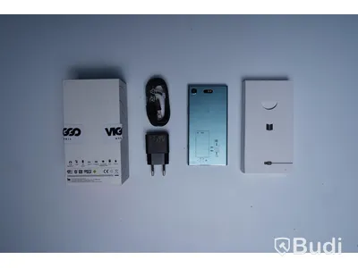 Sony Xperia XZ1 Compact i kartong 32 GB med tillbehör