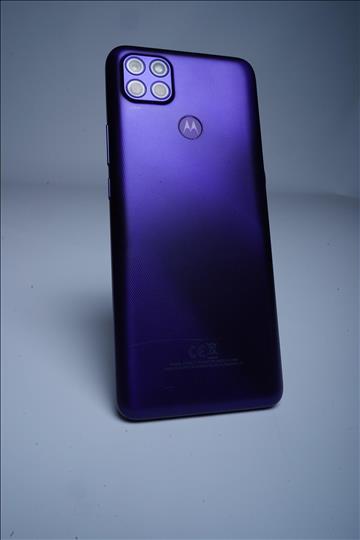 Motorola G9 Power, utan tillbehör, liten repa