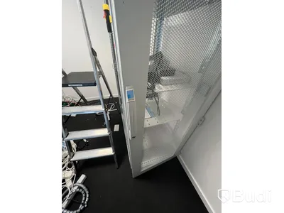Serverrack från RITTAL, Saknas nycklar och vissa sidor.
