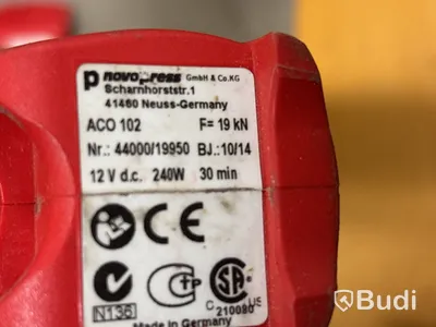 Pressmaskin Novopress ACO102