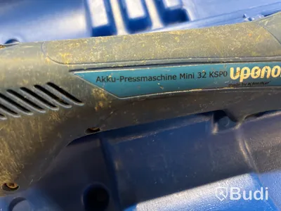 Pressmaskin Uponor