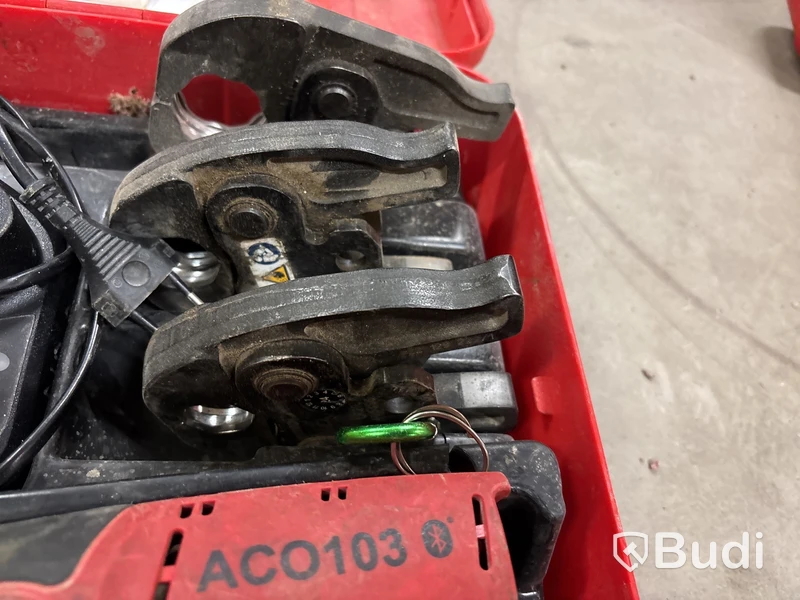 Pressmaskin NovoPress ACO103