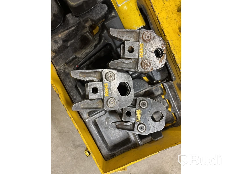 Pressmaskin Rems