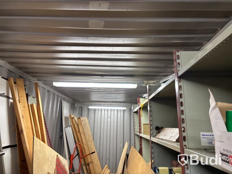 40-fots container med innehåll