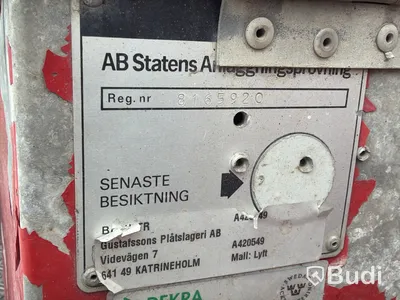 Korgbil Volkswagen LT 31 2,4-1990
