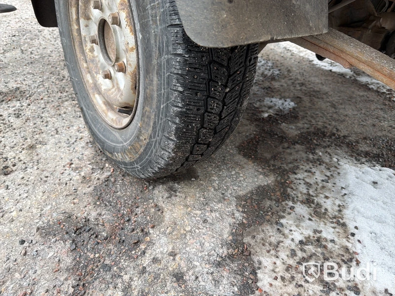 Korgbil Volkswagen LT 31 2,4-1990